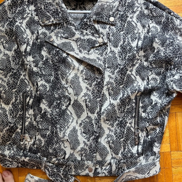 Zara oversized snake bomber jacket - Picture 12 of 12